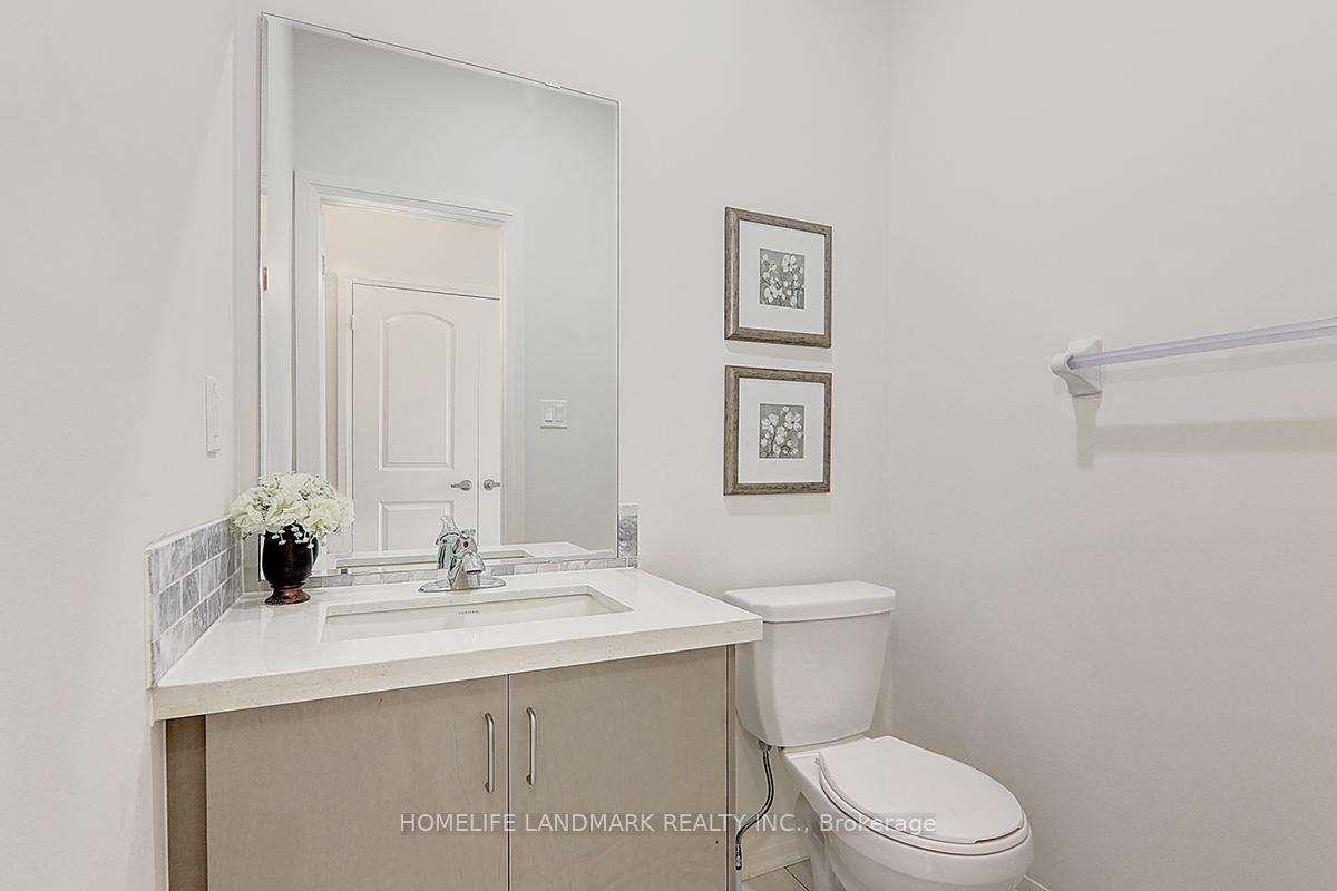 Photo 23 of 115 Arianna Crescent E, Vaughan, Patterson — HOMEH
