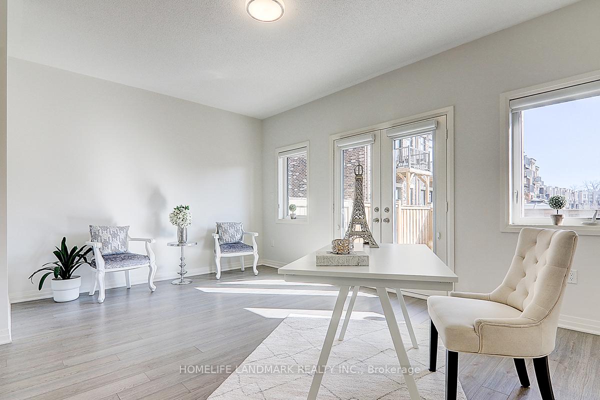 Photo 28 of 115 Arianna Crescent E, Vaughan, Patterson — HOMEH
