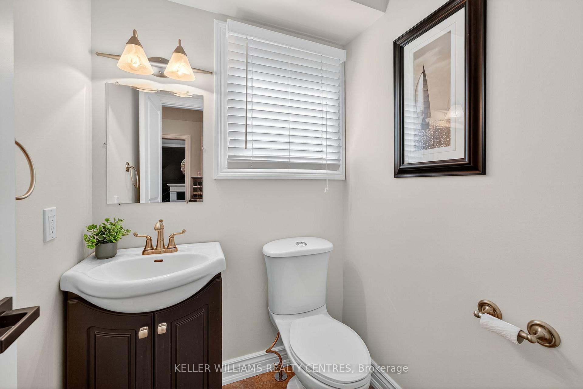 Photo 17 of 42 Buchanan Crescent, Aurora, Aurora Village — HOMEH