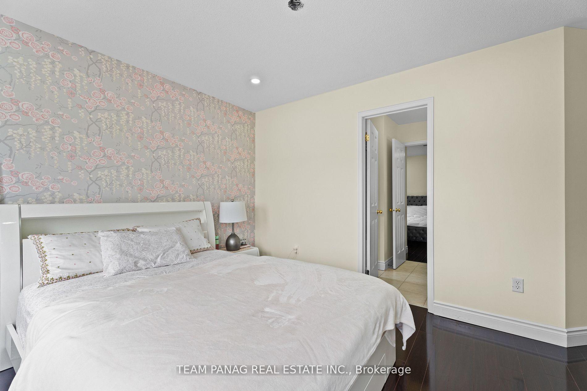 Photo 26 of 15 Brownbush Way, Brampton, Sandringham-Wellington — HOMEH