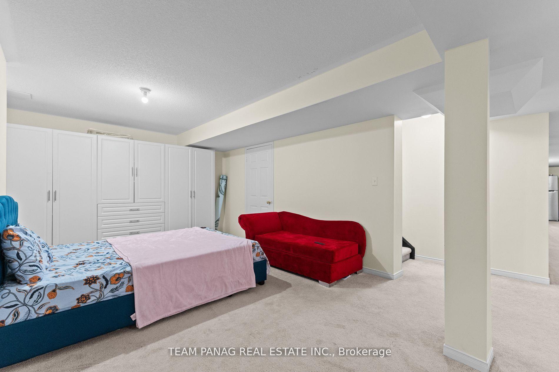 Photo 38 of 15 Brownbush Way, Brampton, Sandringham-Wellington — HOMEH