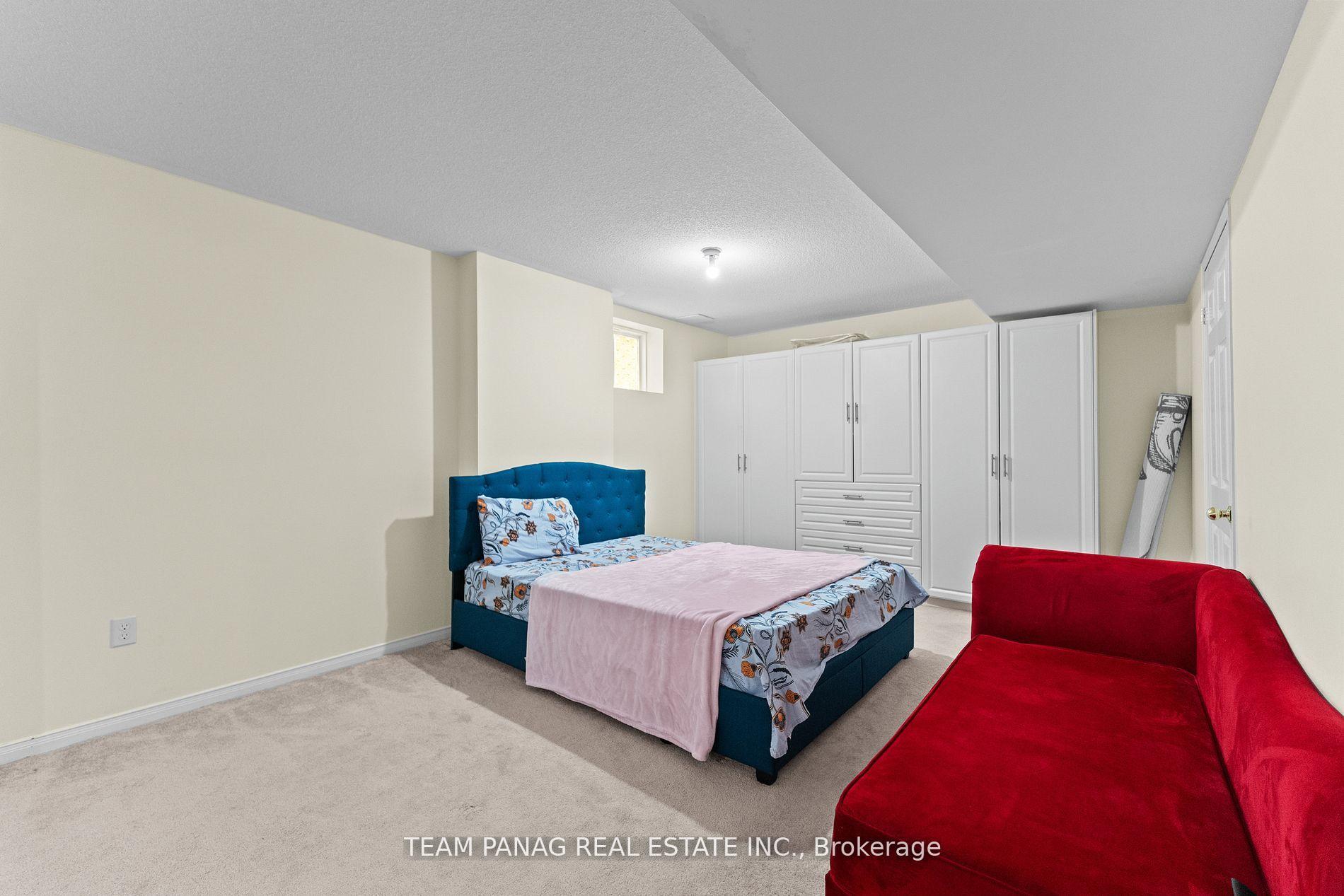 Photo 36 of 15 Brownbush Way, Brampton, Sandringham-Wellington — HOMEH