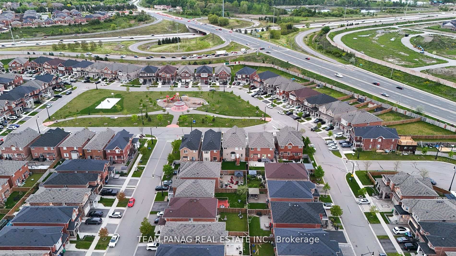Photo 39 of 15 Brownbush Way, Brampton, Sandringham-Wellington — HOMEH