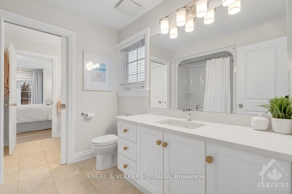 Photo 18 of 142 Chenoa Way, Ottawa, Barrhaven - Stonebridge — HOMEH