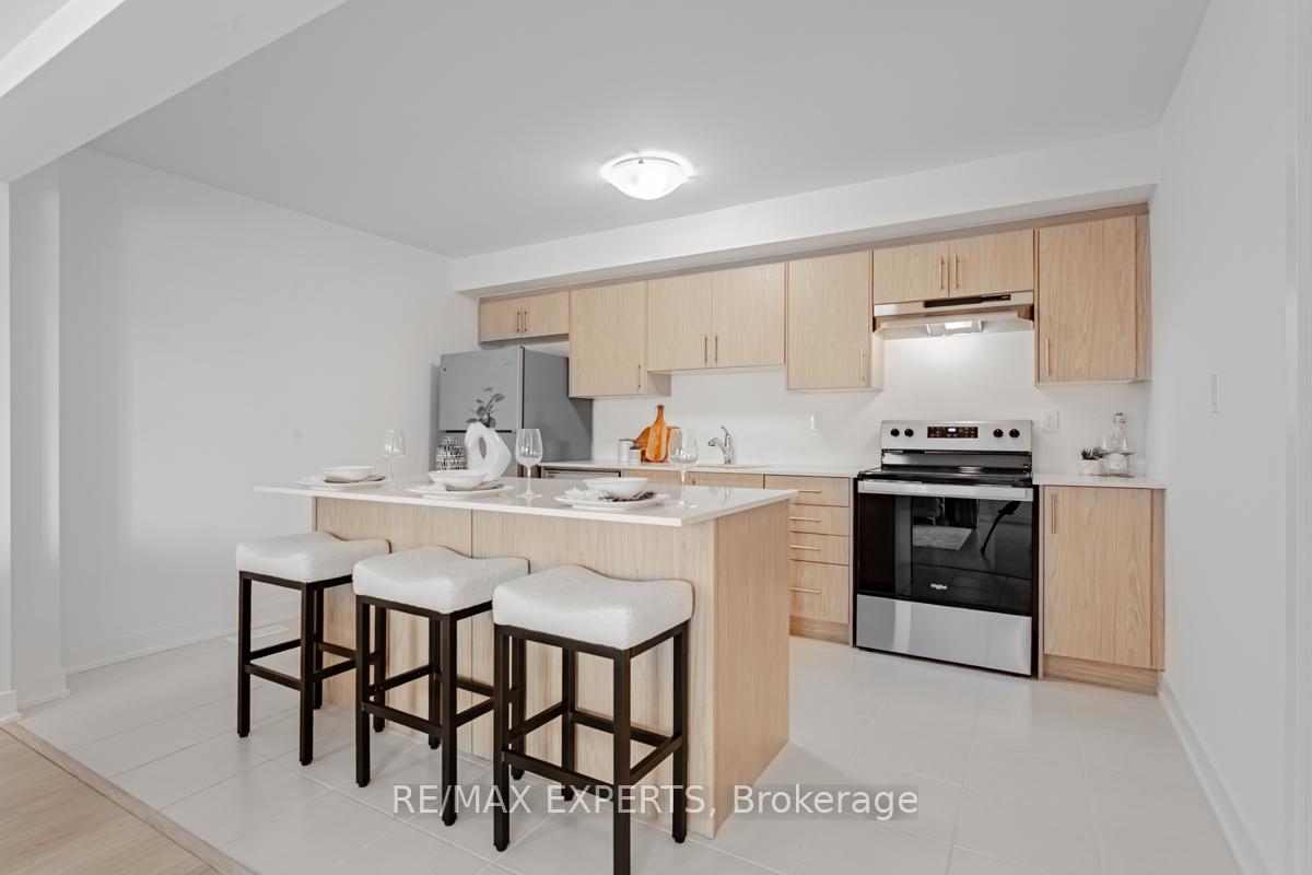 Photo 13 of 26 Silo Mews, Barrie, Rural Barrie Southeast — HOMEH
