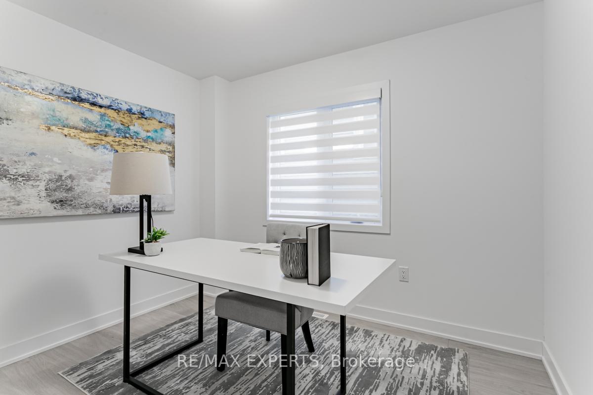 Photo 19 of 26 Silo Mews, Barrie, Rural Barrie Southeast — HOMEH