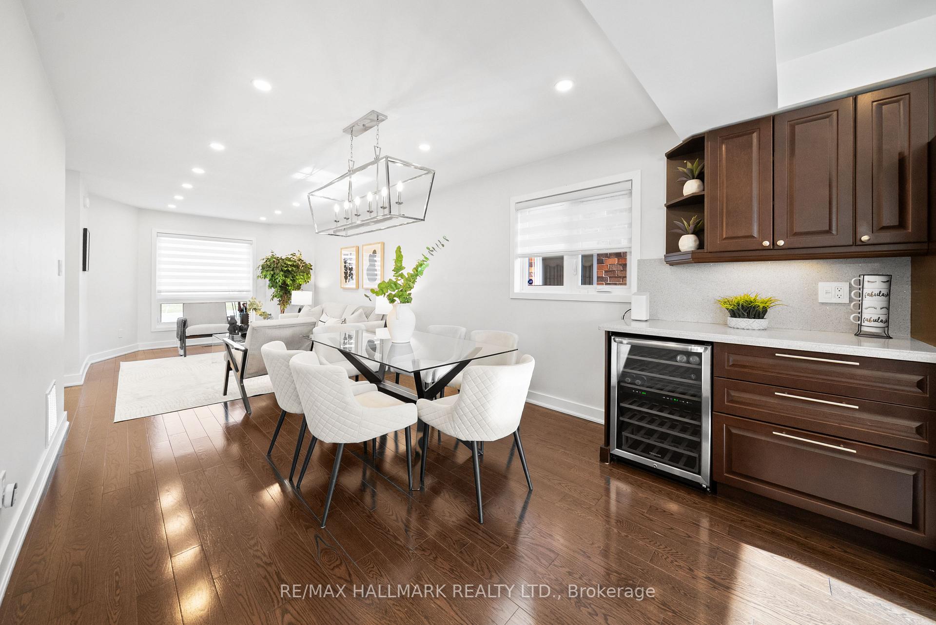 Photo 9 of 92 Marlott Road, Vaughan, Maple — HOMEH