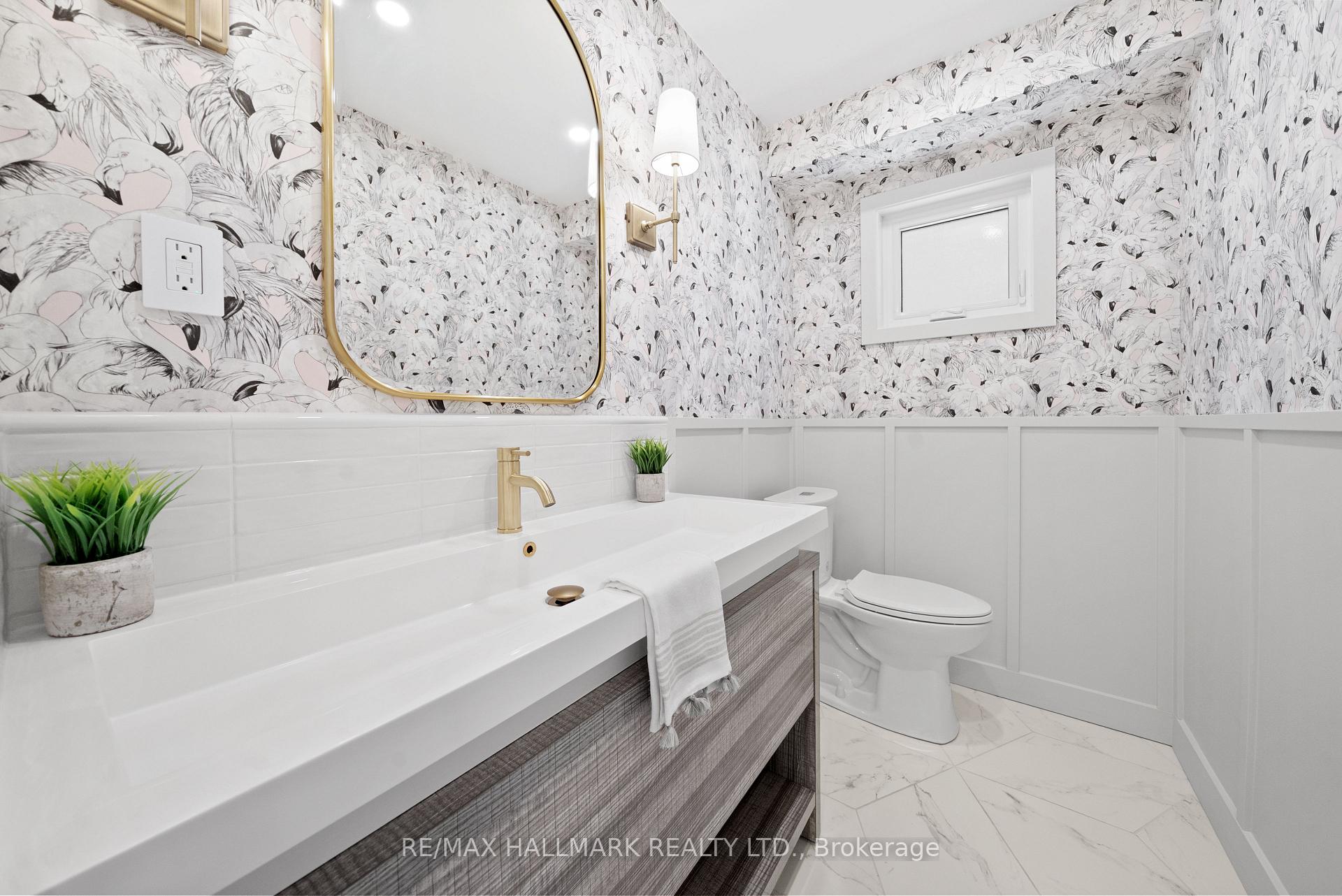 Photo 16 of 92 Marlott Road, Vaughan, Maple — HOMEH