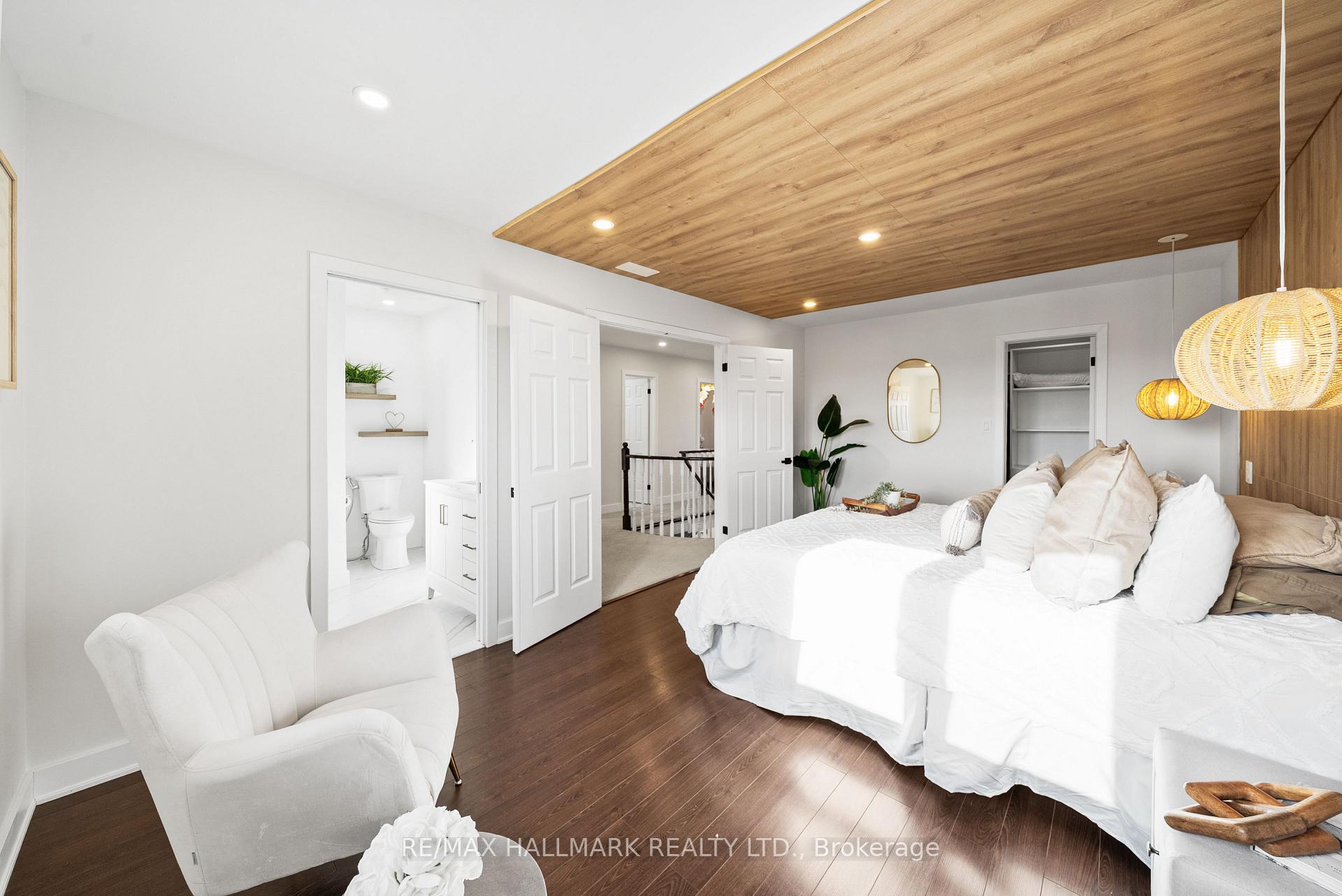 Photo 19 of 92 Marlott Road, Vaughan, Maple — HOMEH