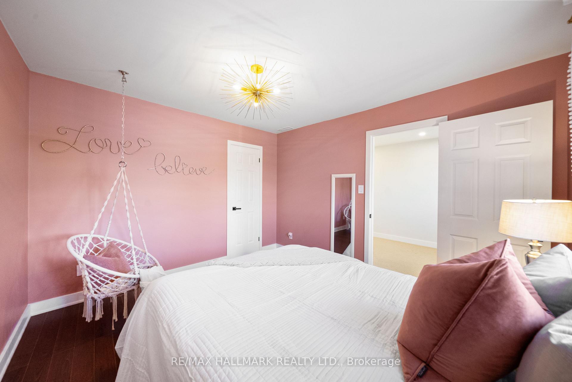 Photo 28 of 92 Marlott Road, Vaughan, Maple — HOMEH