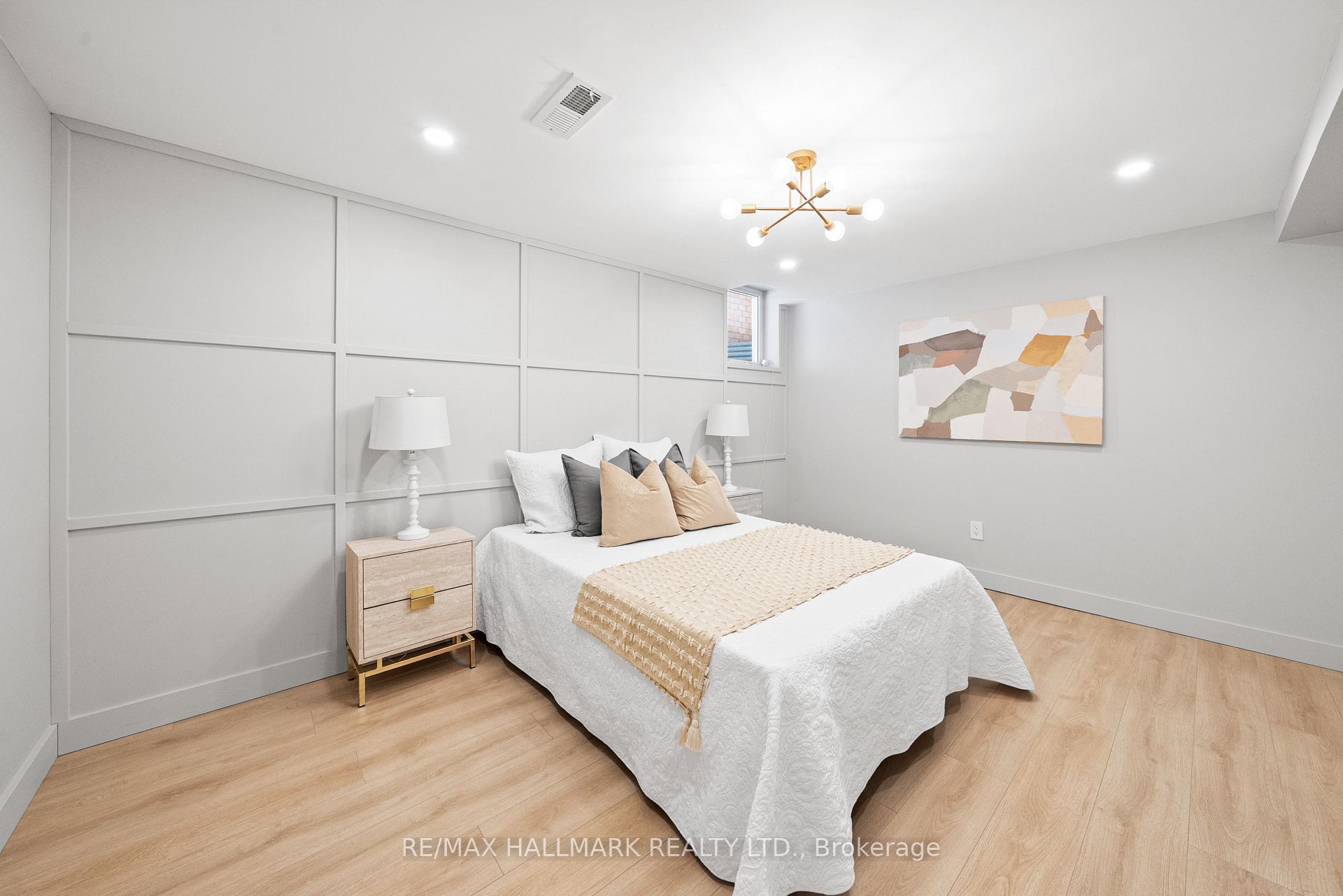 Photo 33 of 92 Marlott Road, Vaughan, Maple — HOMEH