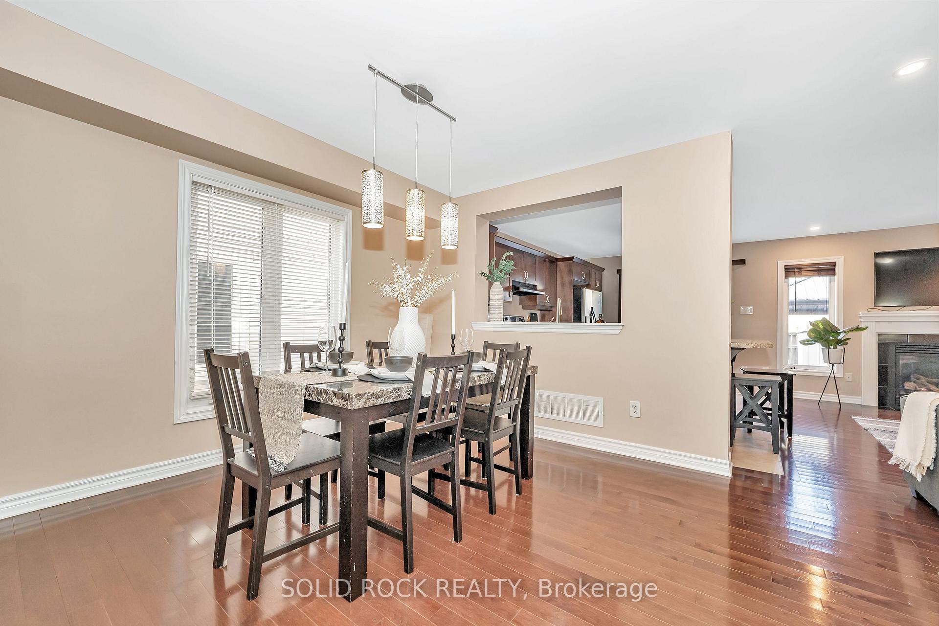 Photo 3 of 3121 Burritts Rapids Place N, Ottawa, Barrhaven - Half Moon Bay — HOMEH