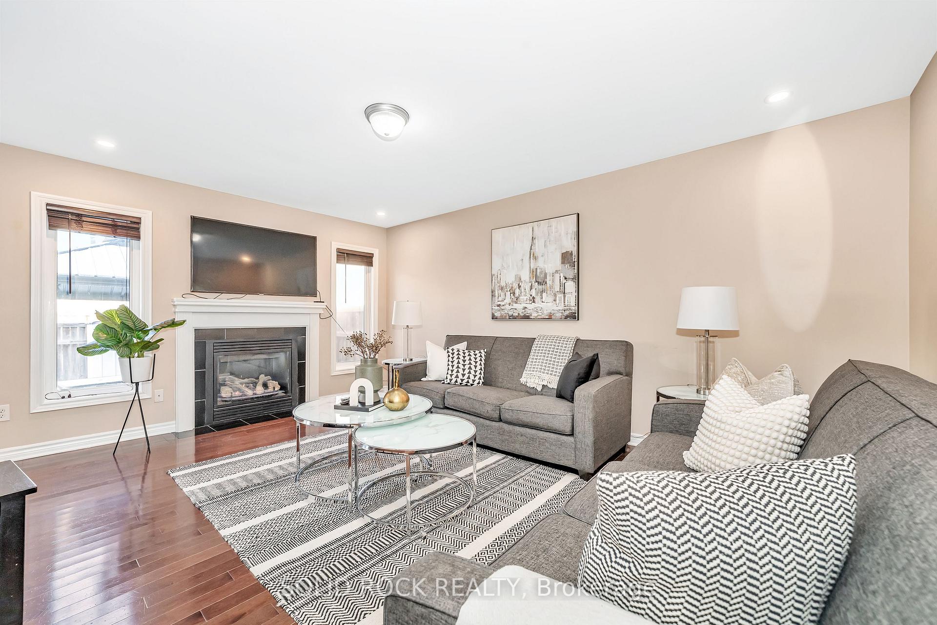 Photo 5 of 3121 Burritts Rapids Place N, Ottawa, Barrhaven - Half Moon Bay — HOMEH