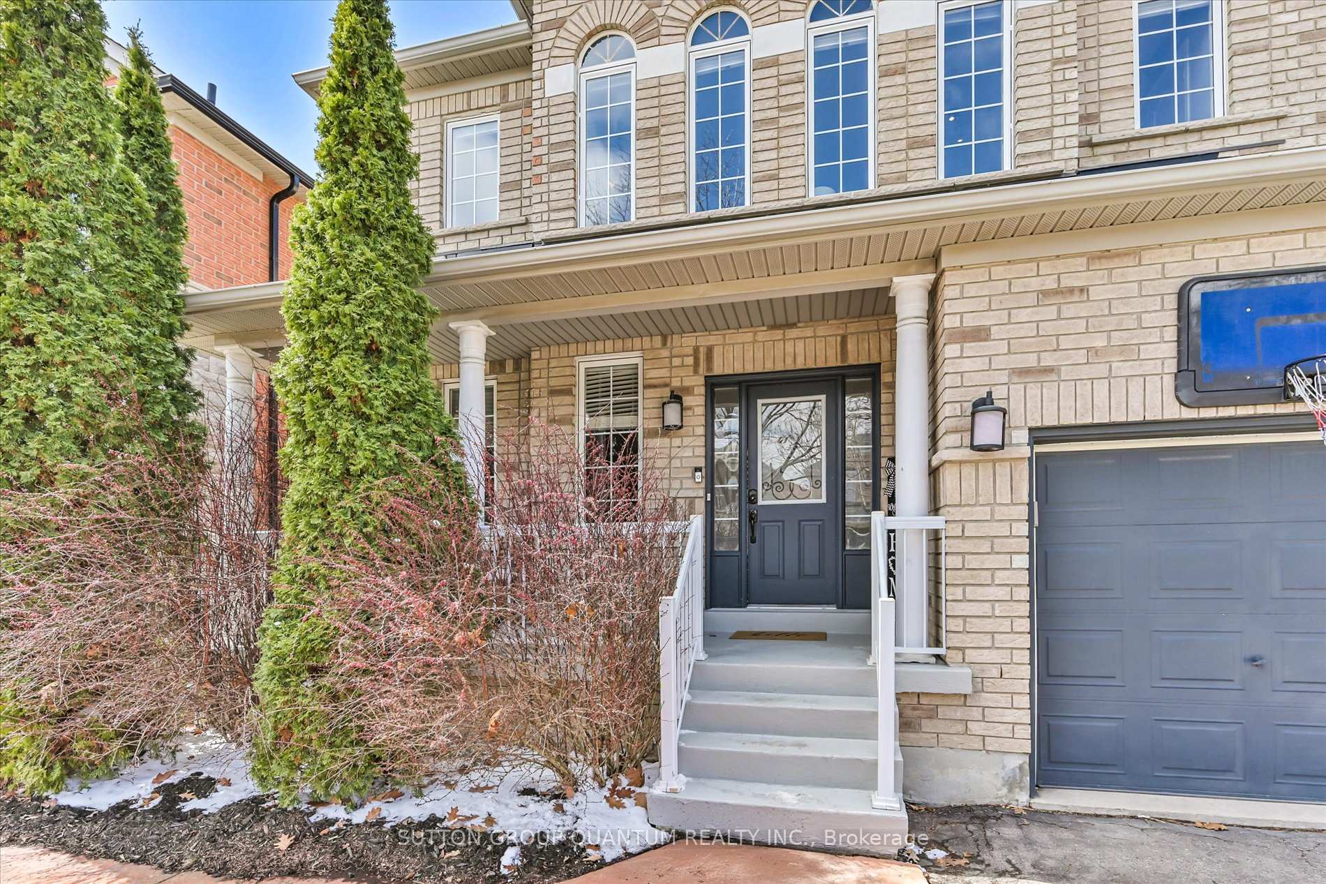 Photo 2 of 115 Fox Hound Crescent, Vaughan, Vellore Village — HOMEH