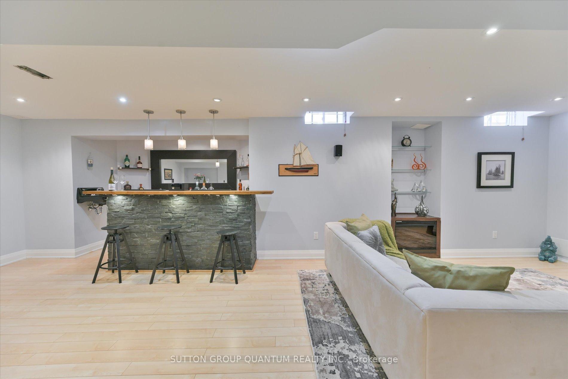 Photo 18 of 115 Fox Hound Crescent, Vaughan, Vellore Village — HOMEH