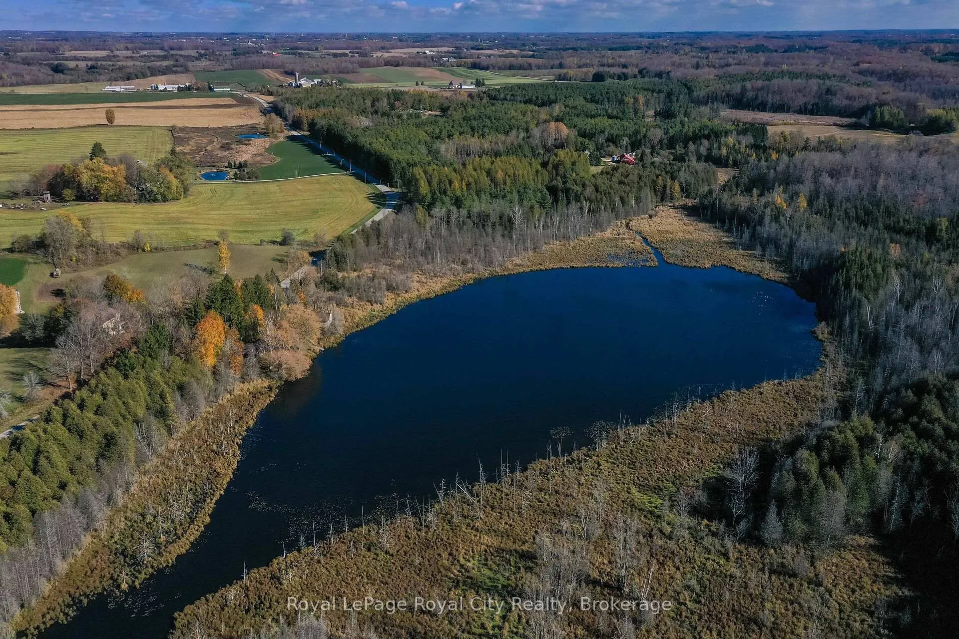 Photo 6 of 6361 16th Line, Minto — HOMEH