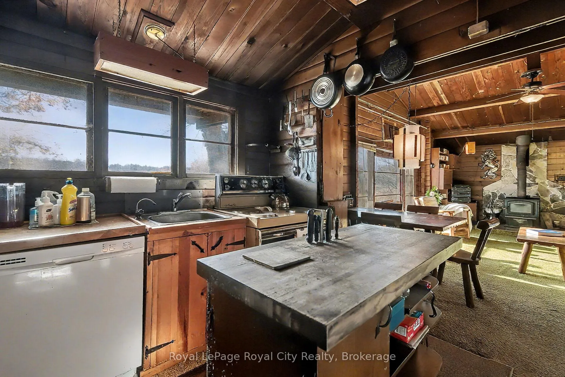 Photo 27 of 6361 16th Line, Minto — HOMEH