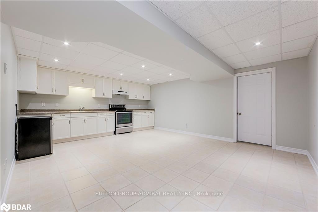 Photo 7 of 88 Edwards Drive, Barrie, Bayshore — HOMEH