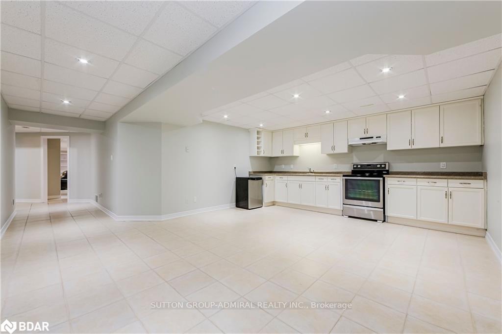 Photo 31 of 88 Edwards Drive, Barrie, Bayshore — HOMEH