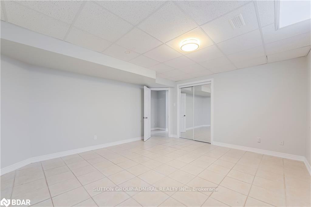 Photo 32 of 88 Edwards Drive, Barrie, Bayshore — HOMEH