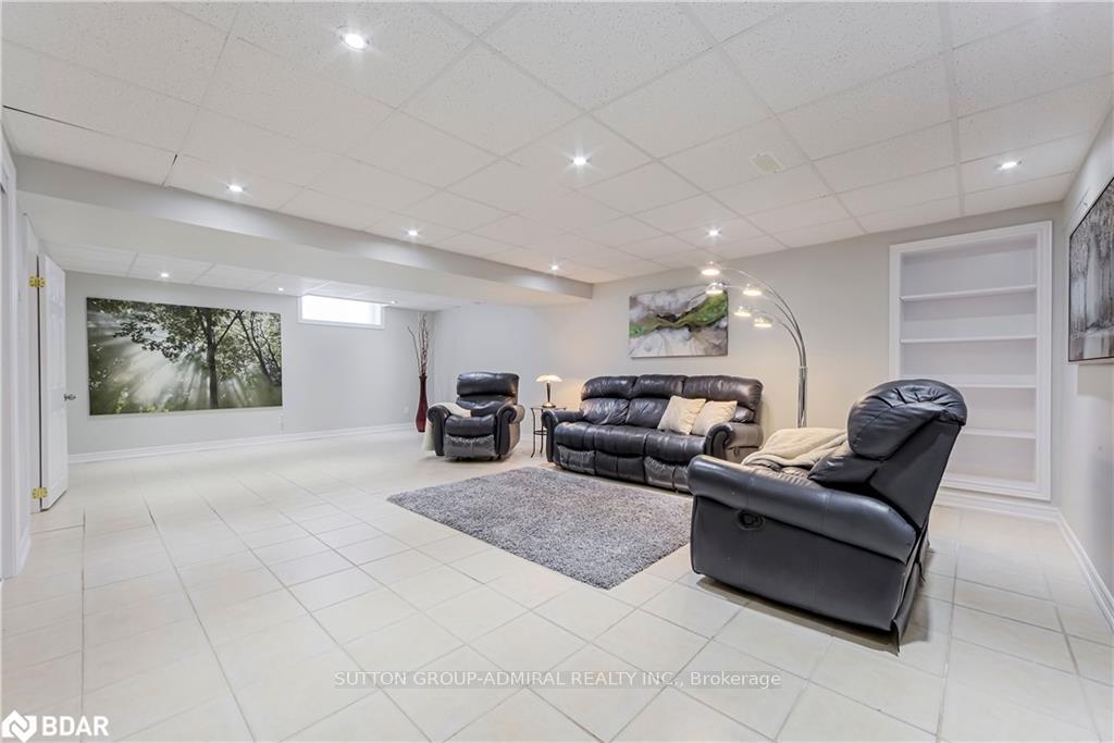 Photo 33 of 88 Edwards Drive, Barrie, Bayshore — HOMEH