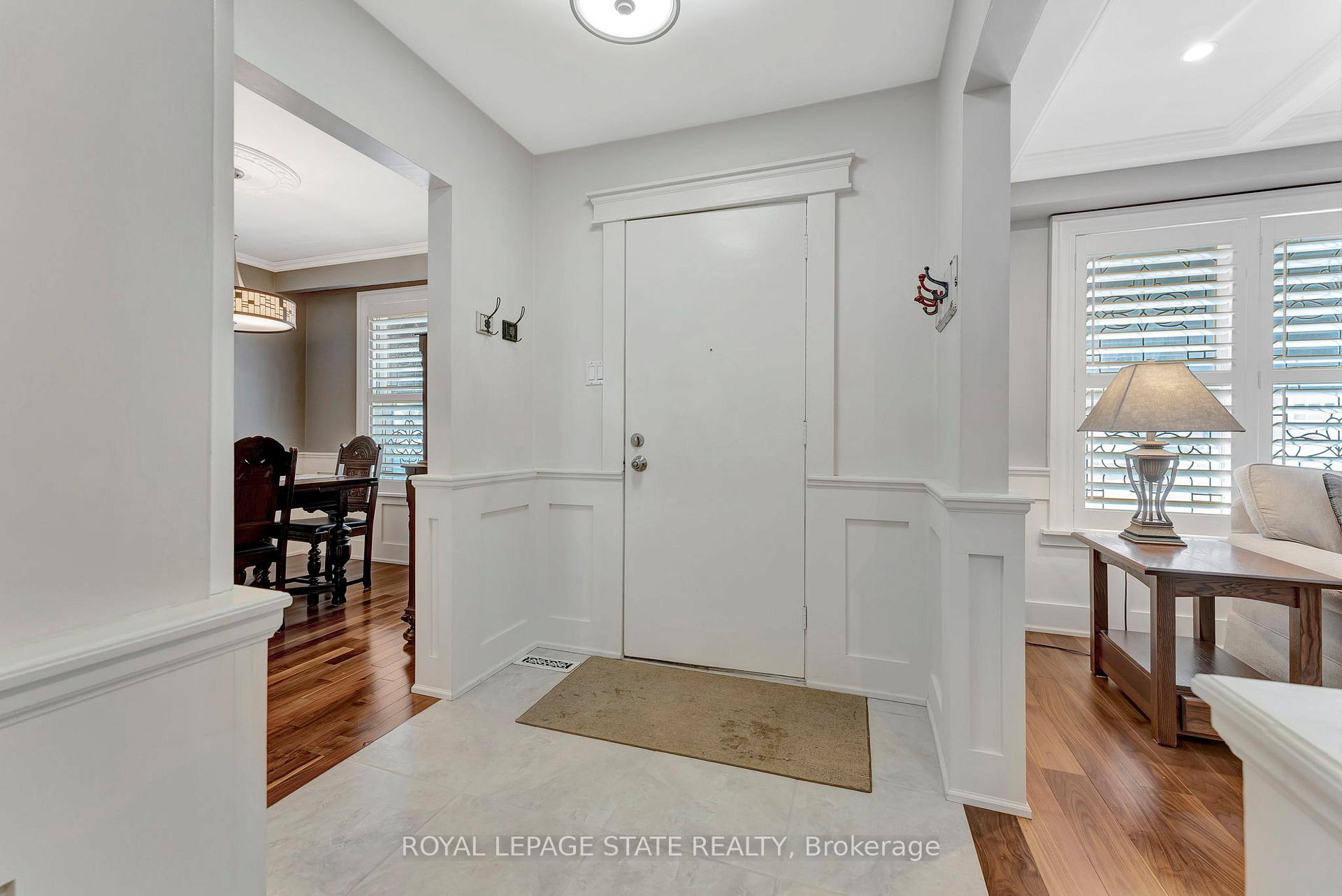 Photo 5 of 1457 Dewbourne Crescent, Burlington, Palmer — HOMEH