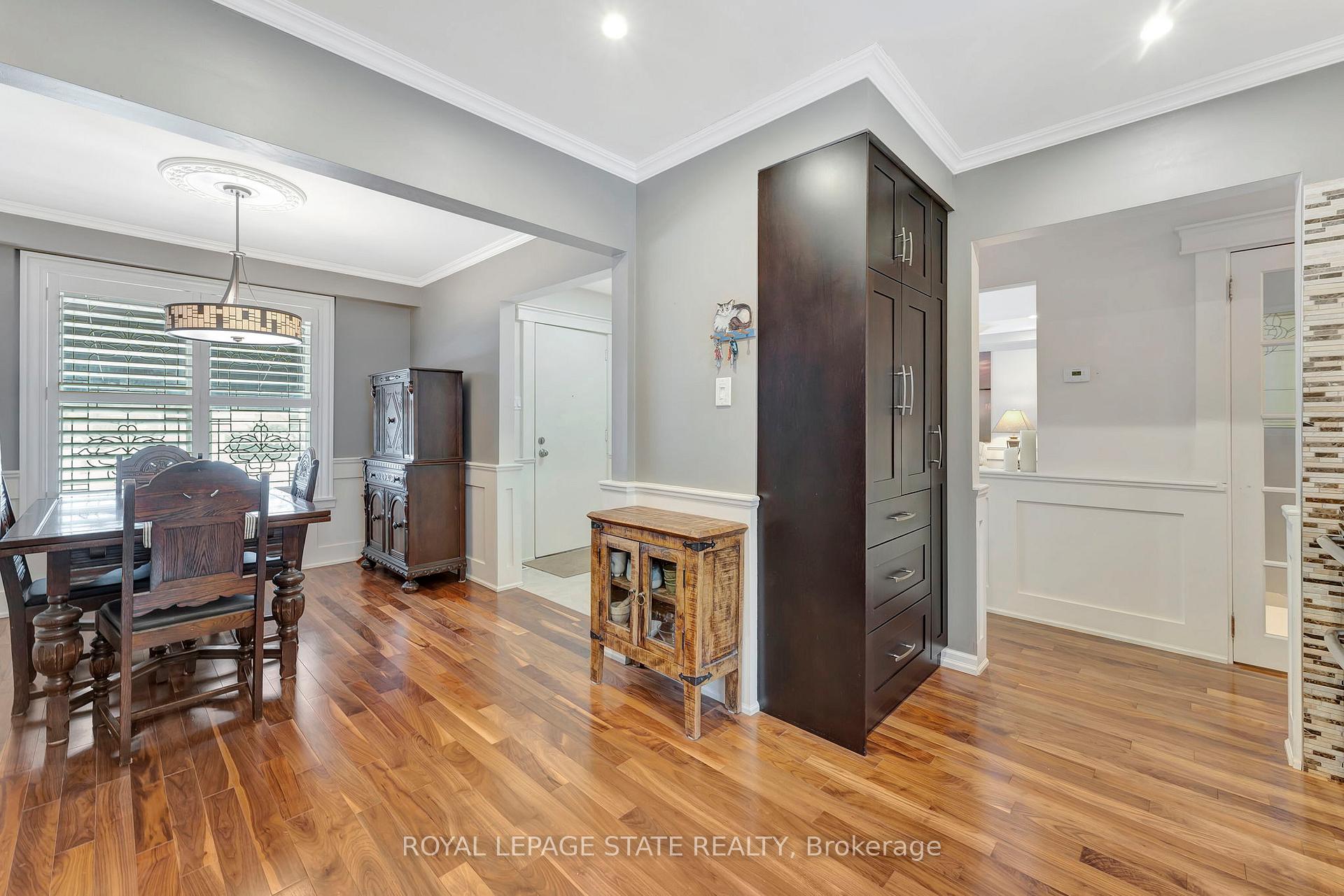 Photo 11 of 1457 Dewbourne Crescent, Burlington, Palmer — HOMEH