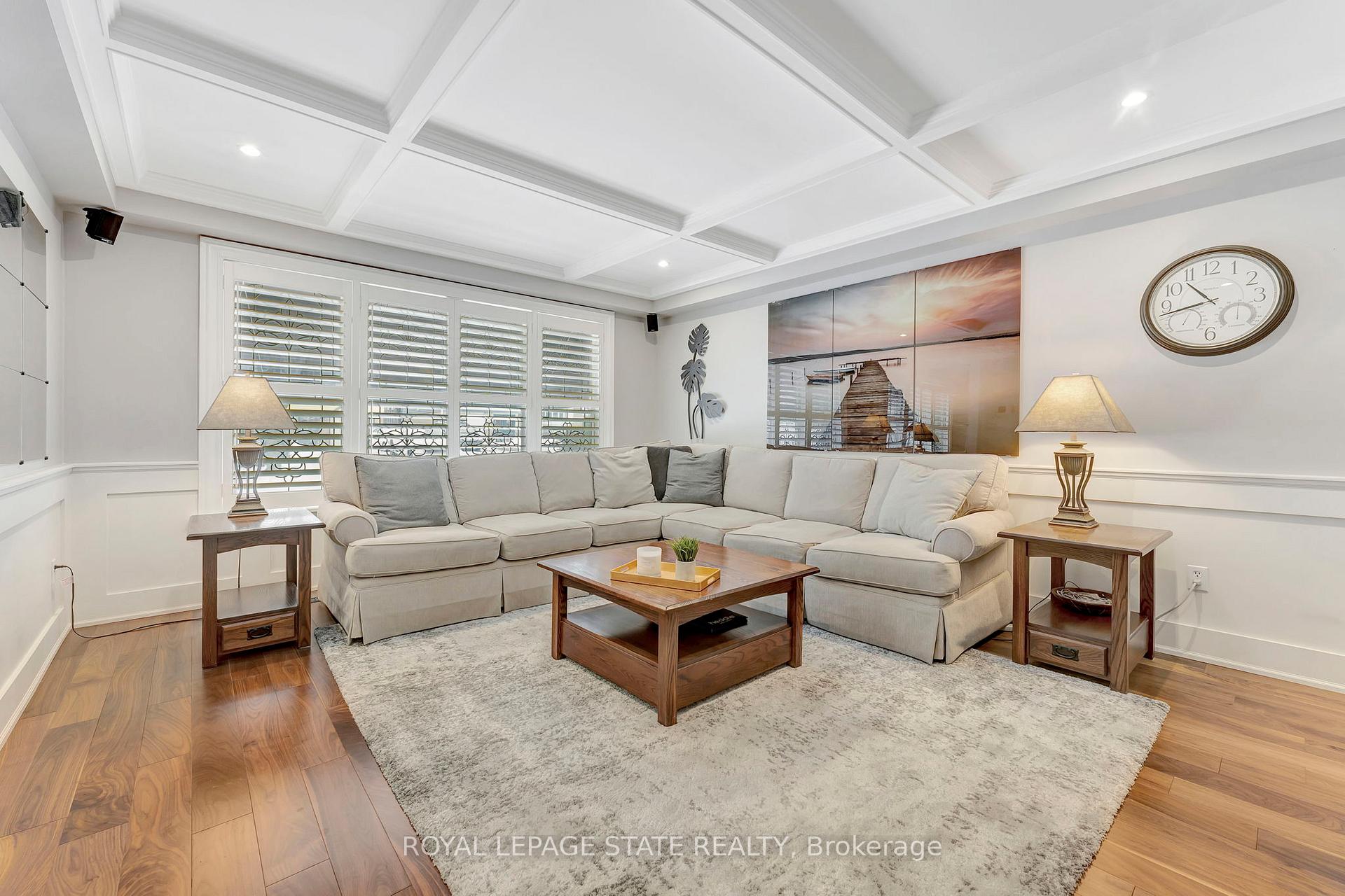 Photo 15 of 1457 Dewbourne Crescent, Burlington, Palmer — HOMEH
