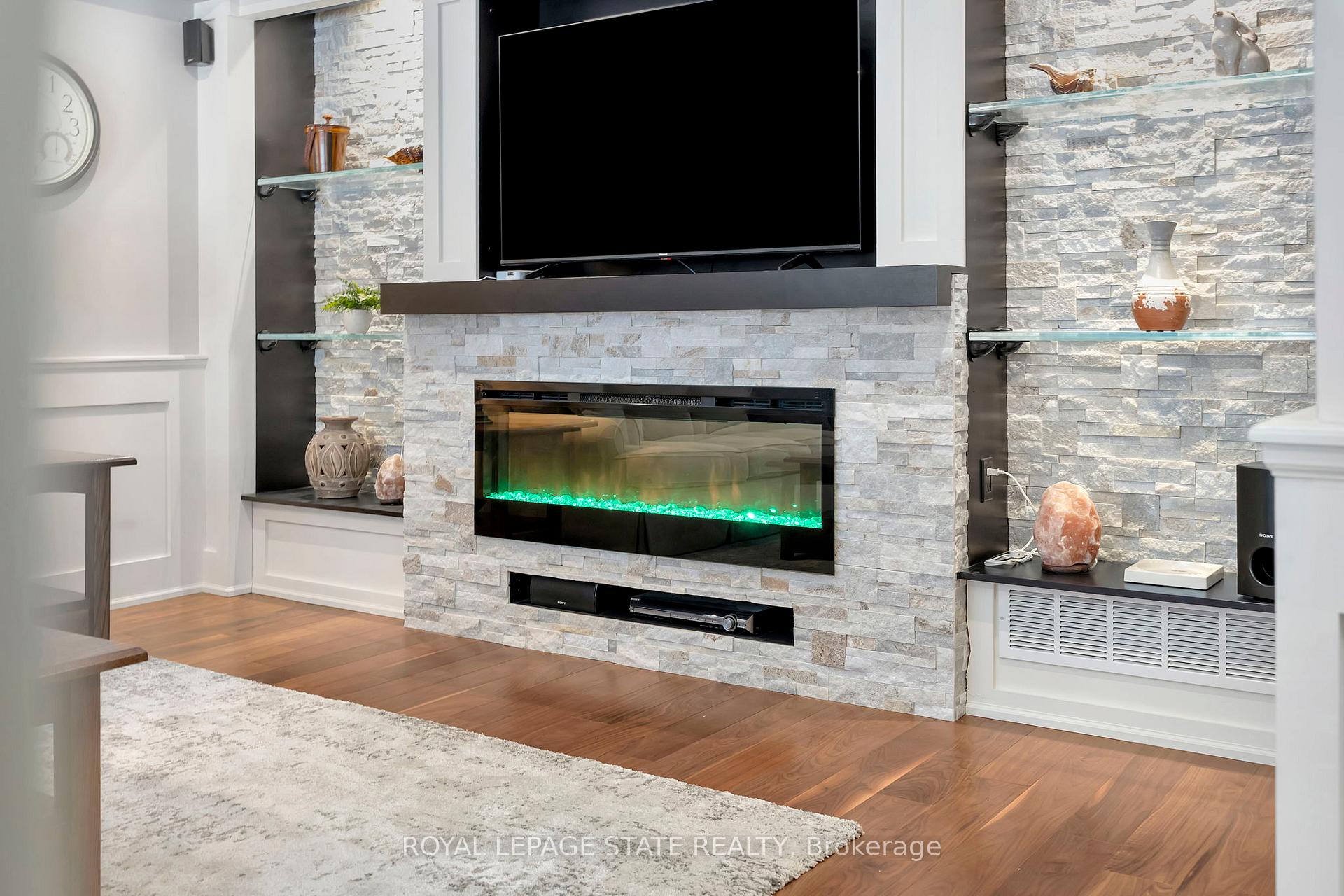 Photo 19 of 1457 Dewbourne Crescent, Burlington, Palmer — HOMEH