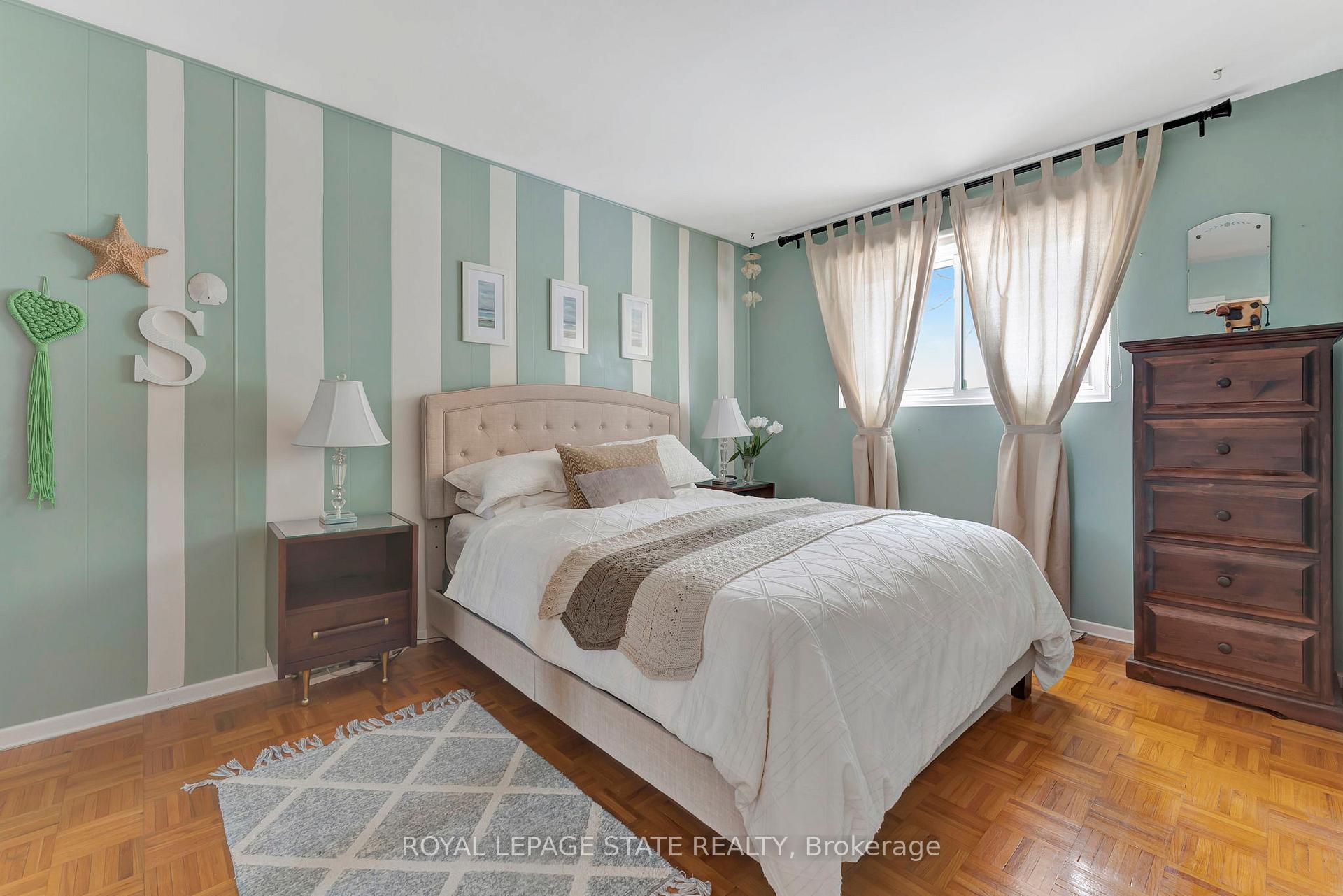 Photo 22 of 1457 Dewbourne Crescent, Burlington, Palmer — HOMEH