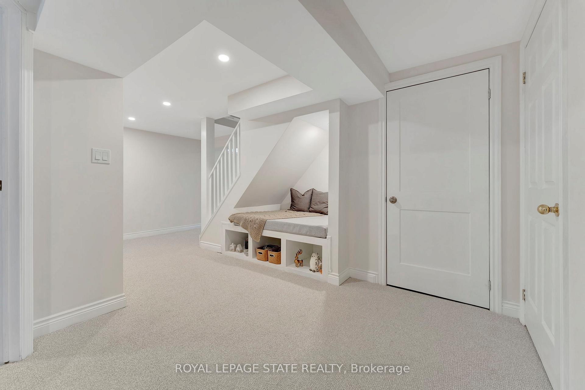 Photo 35 of 1457 Dewbourne Crescent, Burlington, Palmer — HOMEH