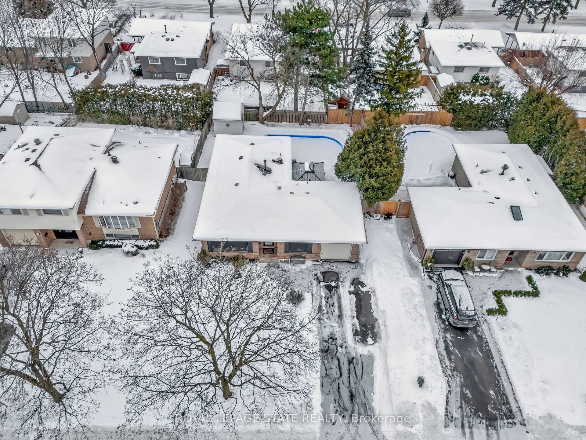 Photo 41 of 1457 Dewbourne Crescent, Burlington, Palmer — HOMEH