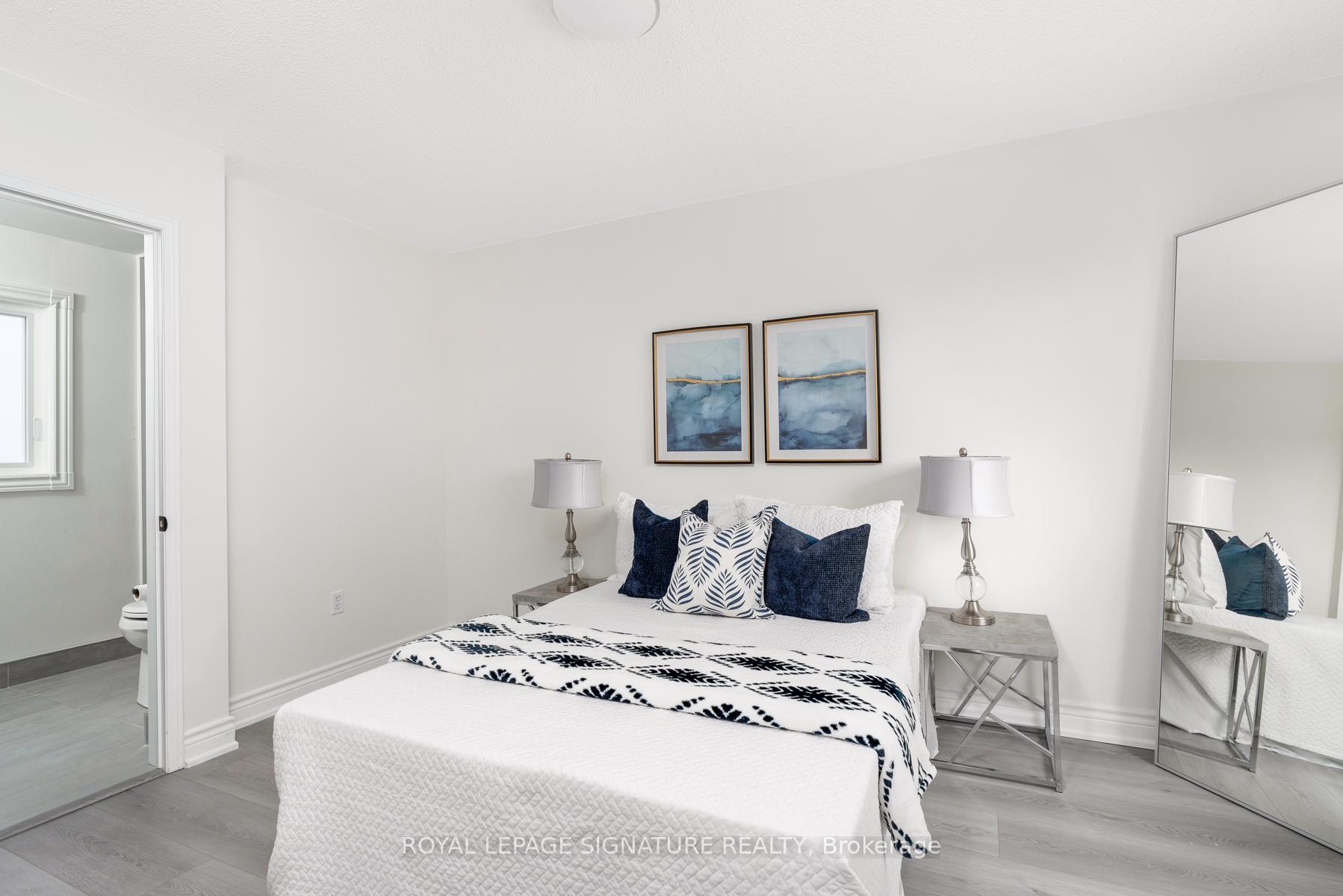 Photo 15 of 34 Denton Circle, Vaughan, Maple — HOMEH