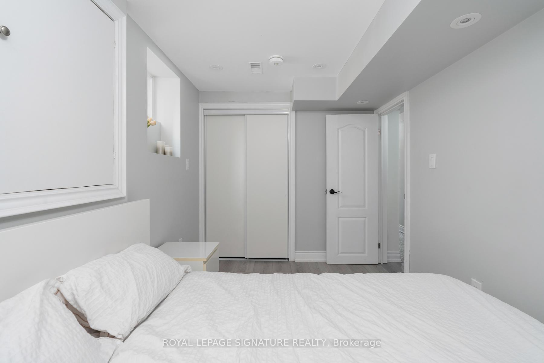 Photo 33 of 34 Denton Circle, Vaughan, Maple — HOMEH