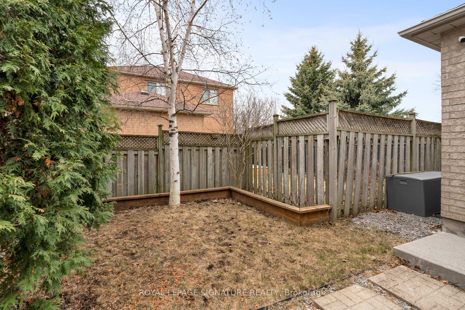 Photo 39 of 34 Denton Circle, Vaughan, Maple — HOMEH