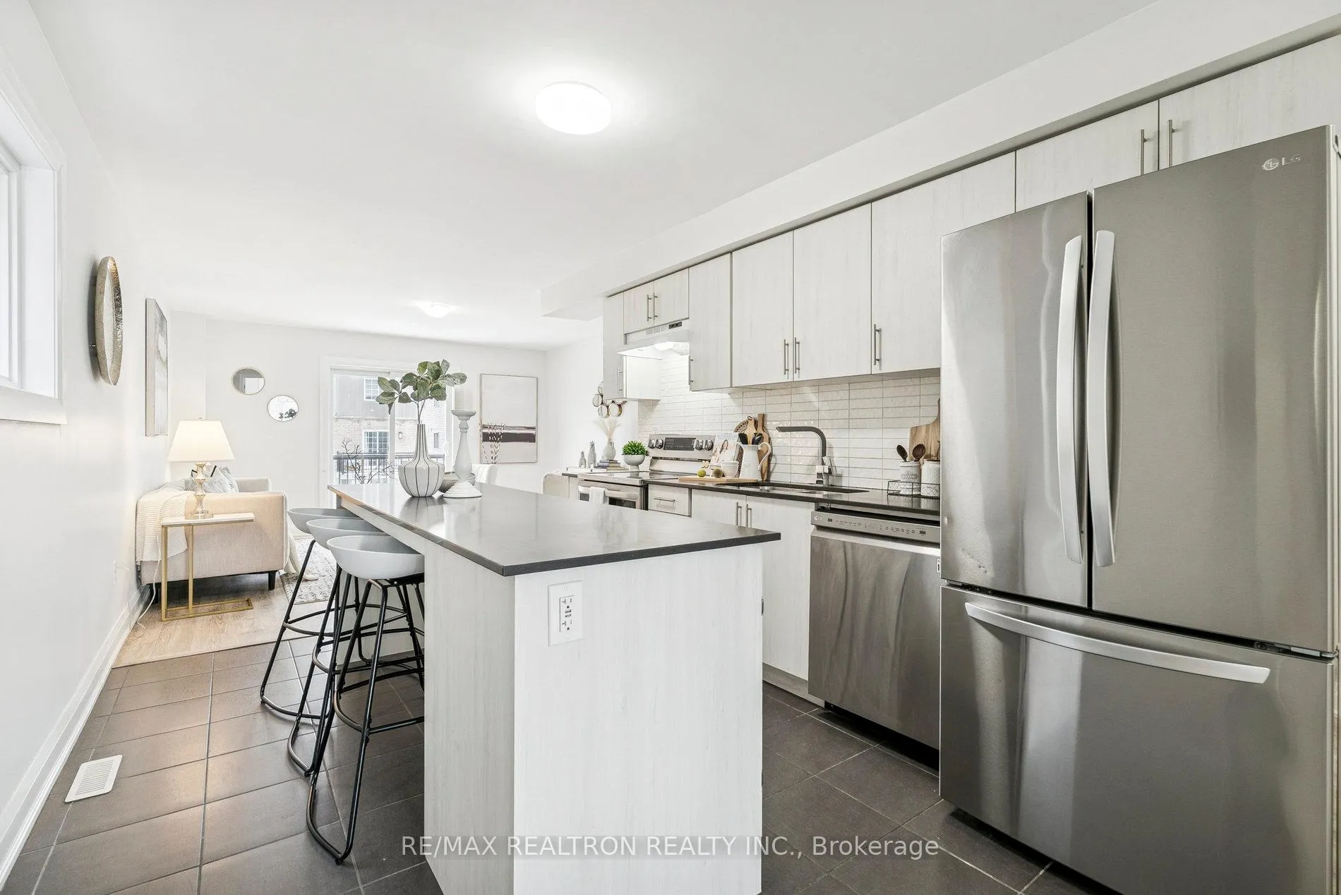 Photo 12 of 23 Andean Lane, Barrie, Rural Barrie Southwest — HOMEH
