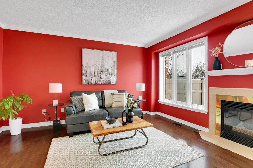 Photo 8 of 47 Grenadier Way, Ottawa, Barrhaven - Longfields — HOMEH