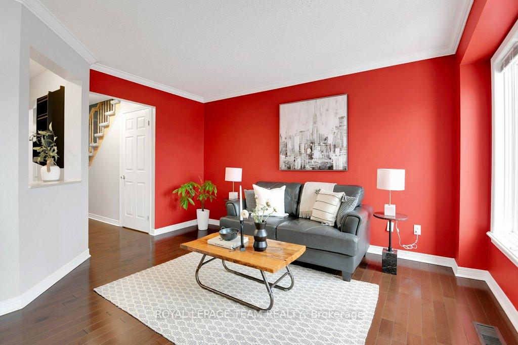 Photo 9 of 47 Grenadier Way, Ottawa, Barrhaven - Longfields — HOMEH
