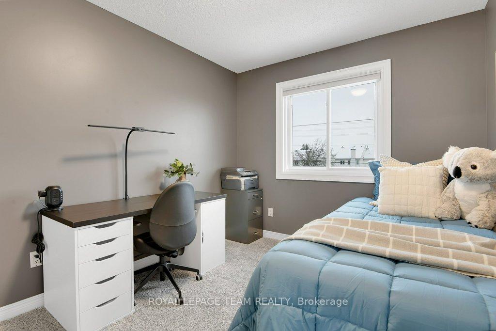 Photo 21 of 47 Grenadier Way, Ottawa, Barrhaven - Longfields — HOMEH