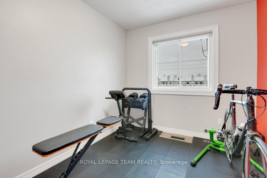 Photo 25 of 47 Grenadier Way, Ottawa, Barrhaven - Longfields — HOMEH