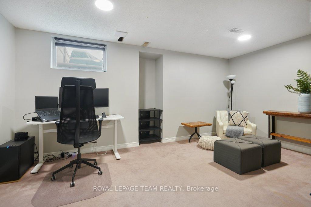 Photo 28 of 47 Grenadier Way, Ottawa, Barrhaven - Longfields — HOMEH