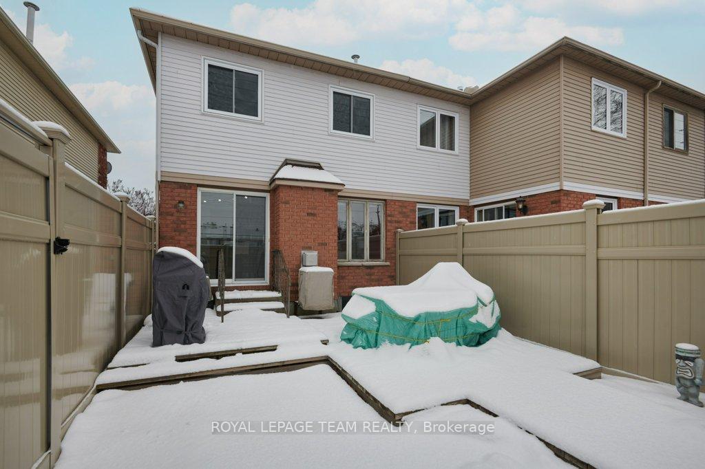 Photo 31 of 47 Grenadier Way, Ottawa, Barrhaven - Longfields — HOMEH