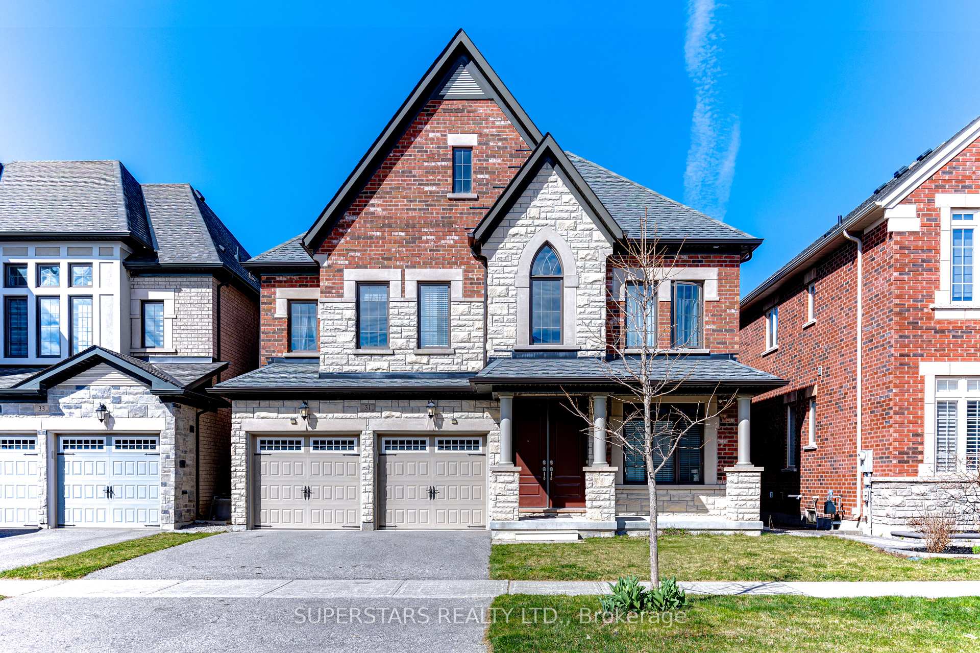 Front of 31 Roy Harper Avenue