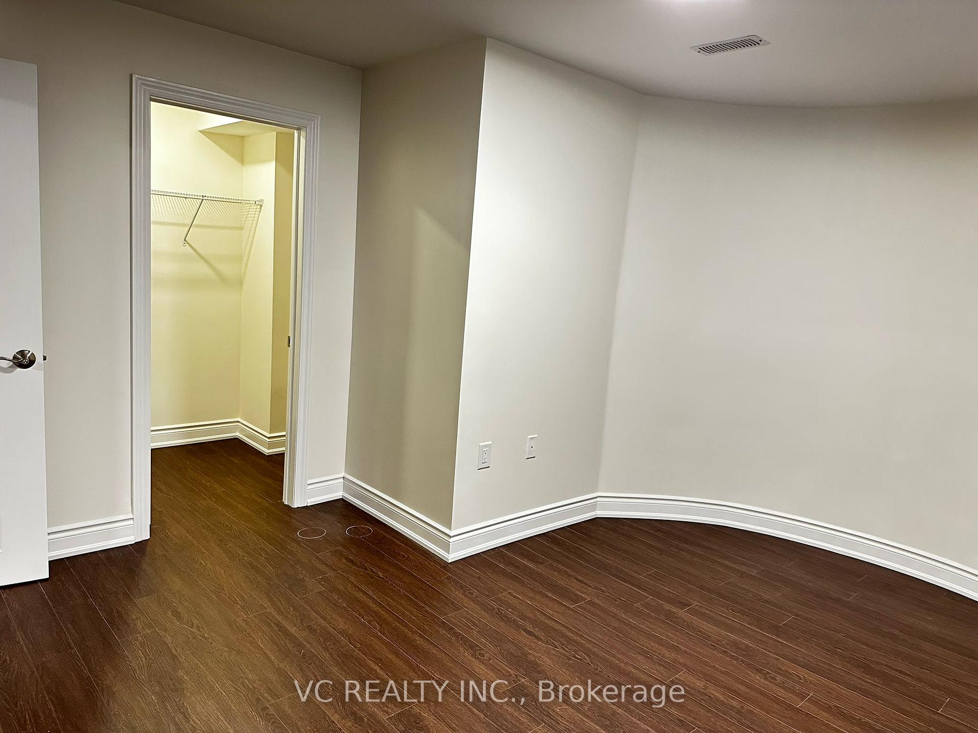 Photo 11 of 5 Prestonian Gate, Brampton, Credit Valley — HOMEH