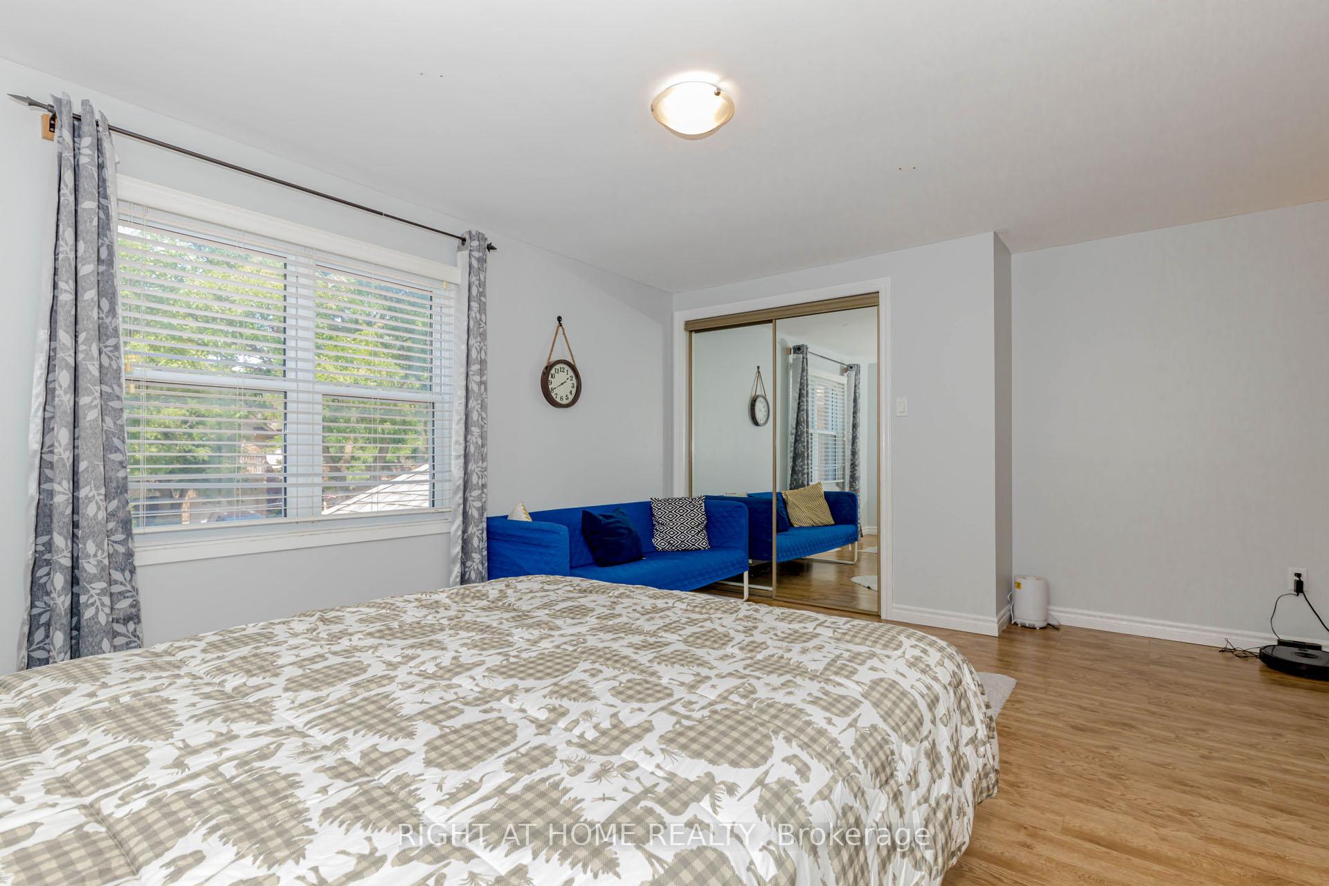 Photo 27 of 17 Garden Avenue, Brampton, Brampton West — HOMEH
