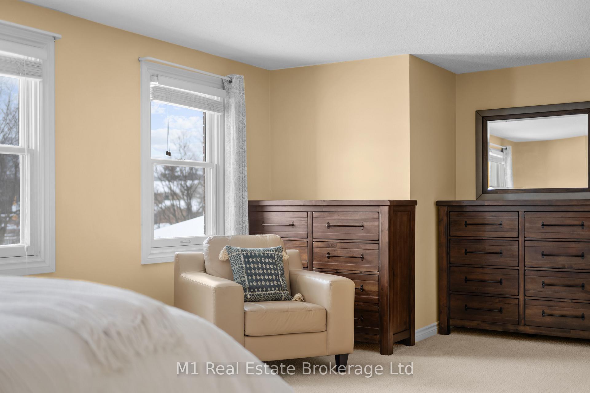 Photo 33 of 2149 Deerwood Drive, Burlington, Headon — HOMEH