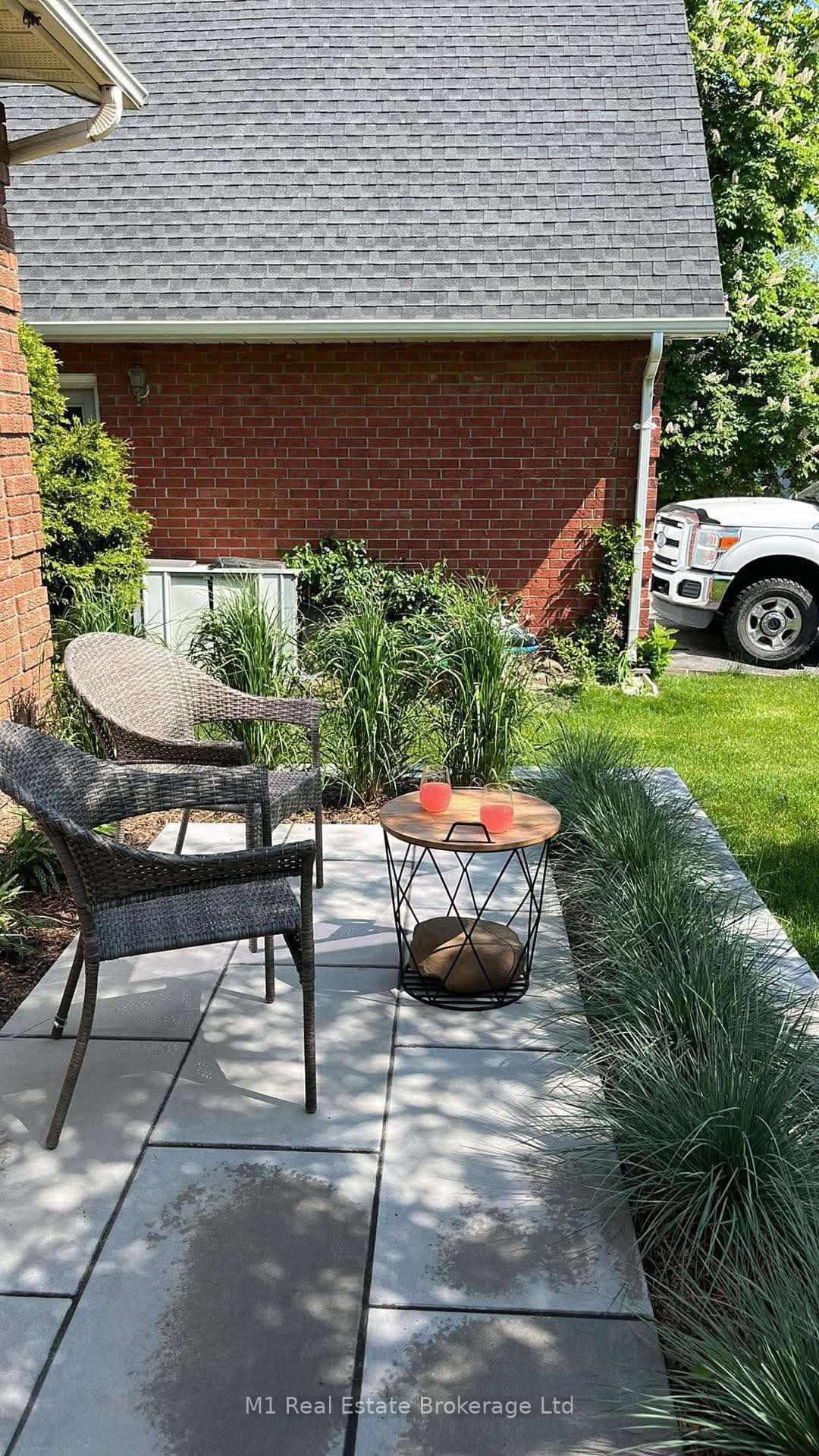 Photo 45 of 2149 Deerwood Drive, Burlington, Headon — HOMEH