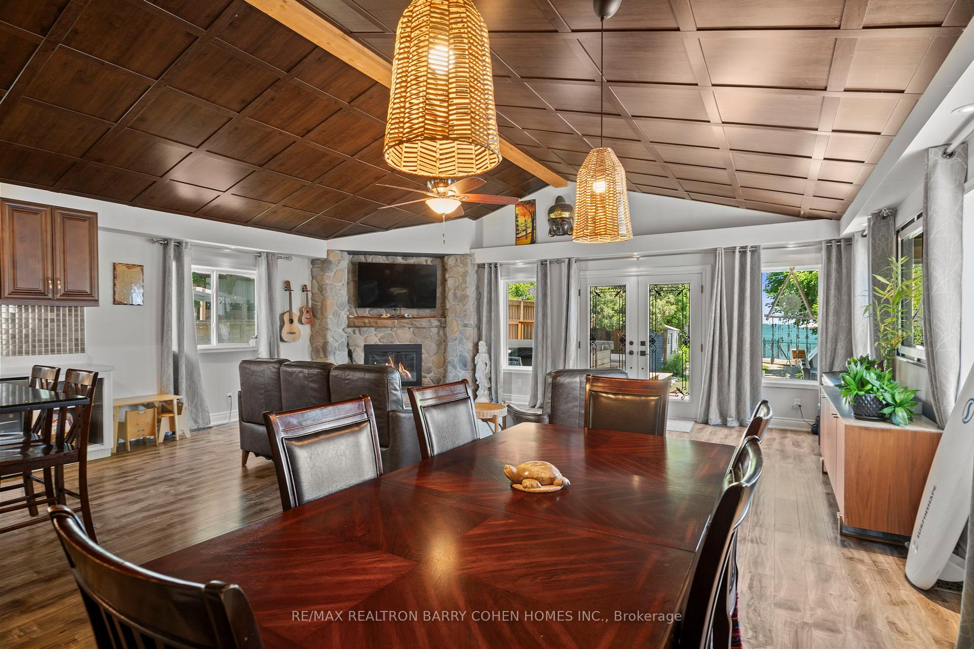 Photo 14 of 16 Lakeshore Drive, Hamilton, Lakeshore — HOMEH