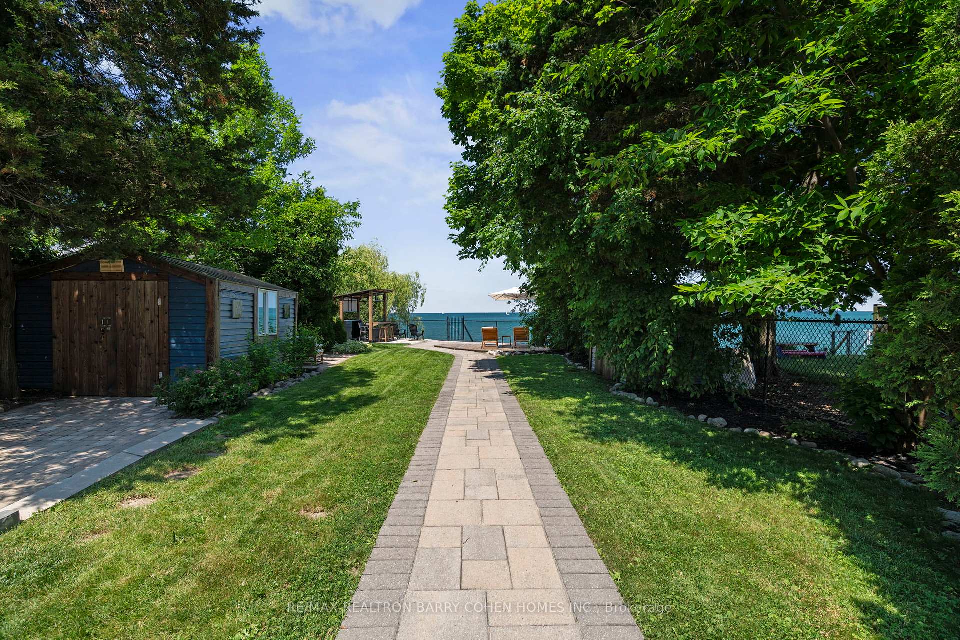 Photo 39 of 16 Lakeshore Drive, Hamilton, Lakeshore — HOMEH