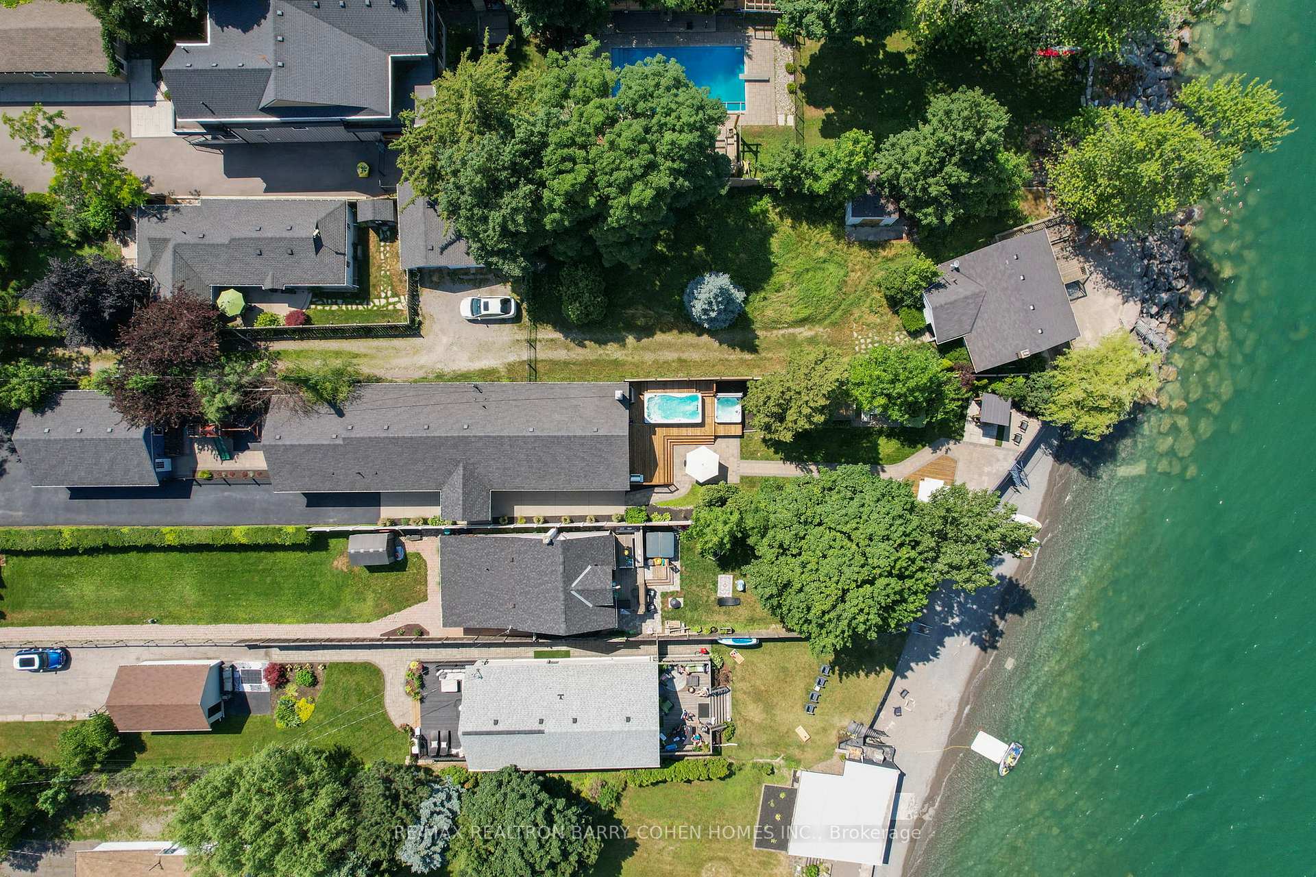 Photo 49 of 16 Lakeshore Drive, Hamilton, Lakeshore — HOMEH